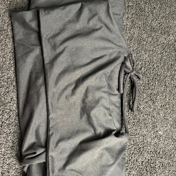 Dress - Picture 7 of 7